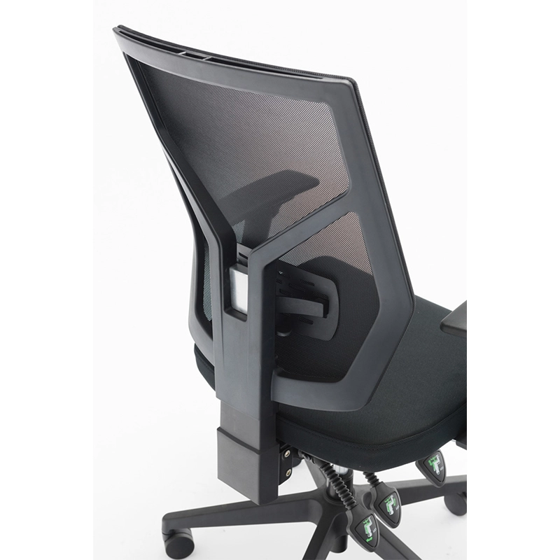 Sedia ergonomica da ufficio con braccioli-T1 Kick e schienale in rete nera 